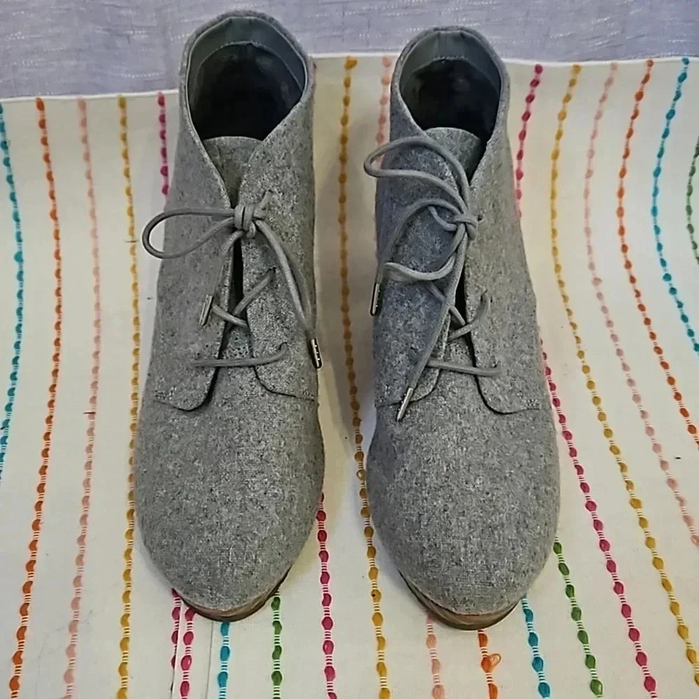 DR SCHOLL'S SHOES - Picture 4 of 8